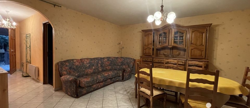 Traditional house 4 rooms of 80 m² in Lacanau (33680)