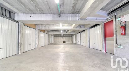 Parking/garage/box de 13 m² à Moissy-Cramayel (77550)