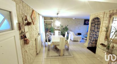 House 6 rooms of 101 m² in Roissy-en-Brie (77680)