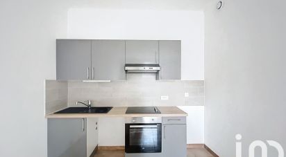 Appartement 2 pièces de 40 m² à Gardanne (13120)