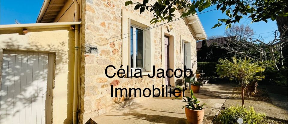 Traditional house 4 rooms of 87 m² in Toulon (83200)