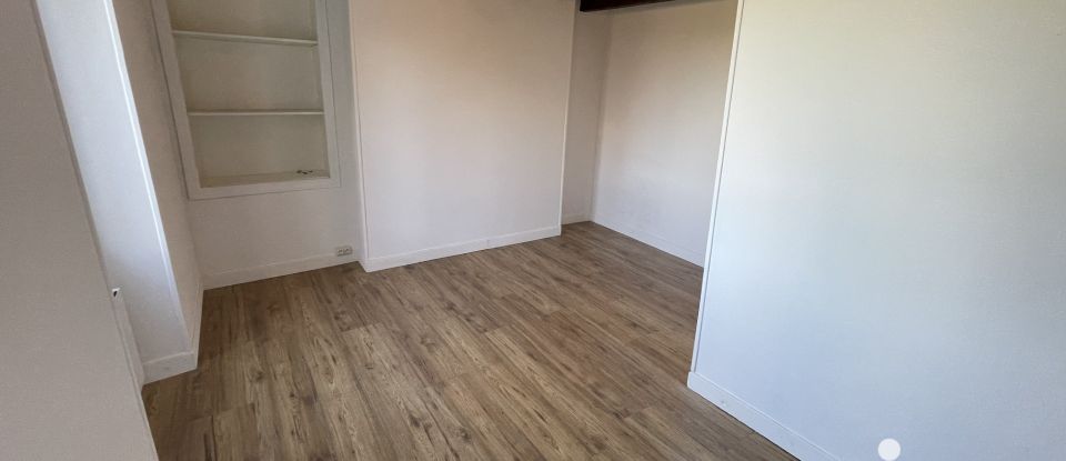 Maison 4 pièces de 70 m² à Cellettes (16230)