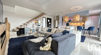 Maison 5 pièces de 109 m² à Sanary-sur-Mer (83110)