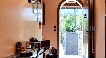 Traditional house 7 rooms of 180 m² in Morangis (91420)