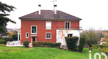 House 8 rooms of 237 m² in Noisy-le-Grand (93160)