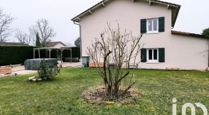 House 8 rooms of 160 m² in Arnas (69400)