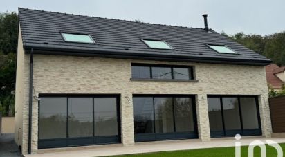 Maison 6 pièces de 165 m² à Corbeil-Essonnes (91100)