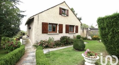 Traditional house 5 rooms of 103 m² in Montgé-en-Goële (77230)