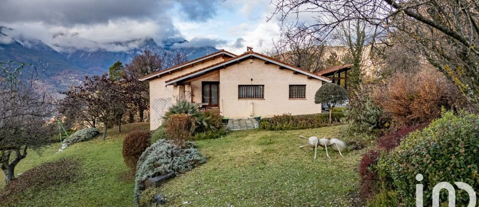 Traditional house 8 rooms of 216 m² in La Bollène-Vésubie (06450)