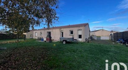 Pavilion 4 rooms of 112 m² in Thouars (79100)