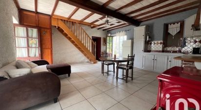 Village house 4 rooms of 91 m² in Thouars (79100)