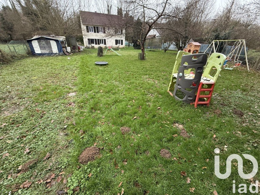 Maison de village 4 pièces de 90 m² à Jouy-sur-Morin (77320)