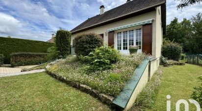 Traditional house 6 rooms of 125 m² in Marolles-en-Hurepoix (91630)