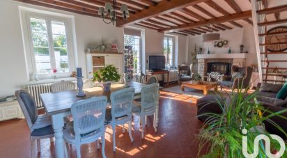 House 6 rooms of 140 m² in Bréval (78980)