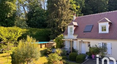 Maison 7 pièces de 132 m² à Agnetz (60600)