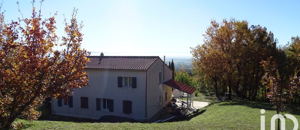 Country house 6 rooms of 190 m² in Saint-Julia (31540)