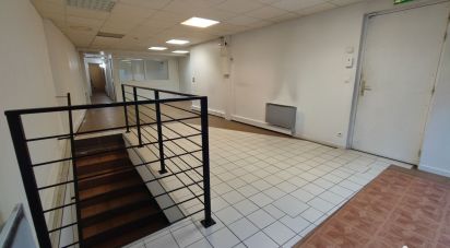 Retail property of 213 m² in Triel-sur-Seine (78510)