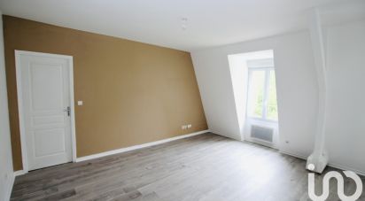 Apartment 2 rooms of 45 m² in Melun (77000)