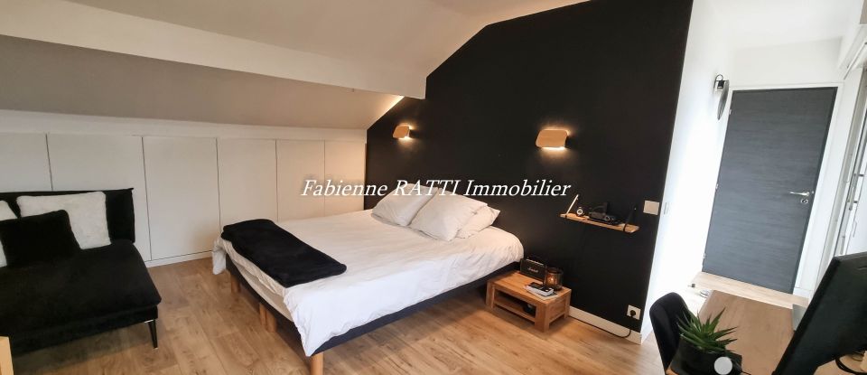 Maison de ville 6 pièces de 190 m² à Carrières-sur-Seine (78420)