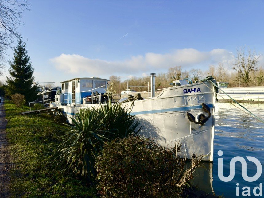 House boat 3 rooms of 60 m² in Marolles-sur-Seine (77130)