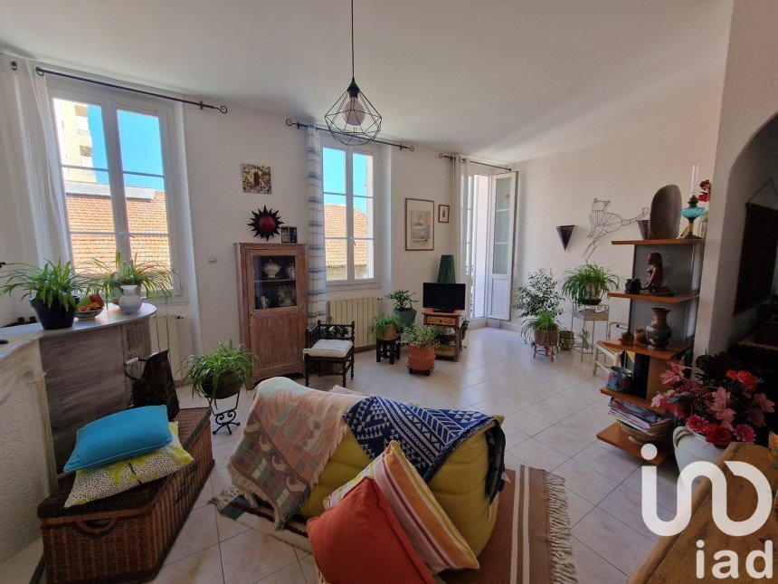 Appartement 3 pièces de 56 m² à Toulon (83000)