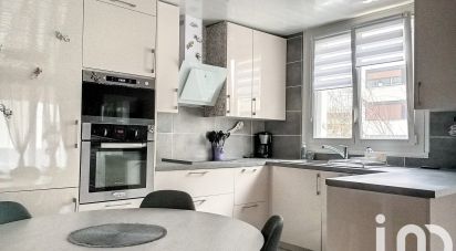 Appartement 3 pièces de 65 m² à Pontoise (95300)