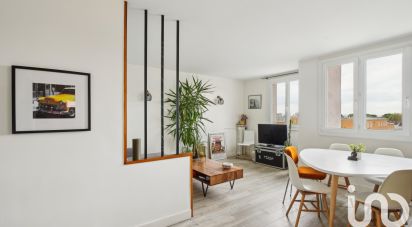 Appartement 4 pièces de 63 m² à Ivry-sur-Seine (94200)