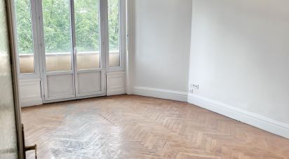 Appartement 3 pièces de 78 m² à Saint-Étienne (42000)