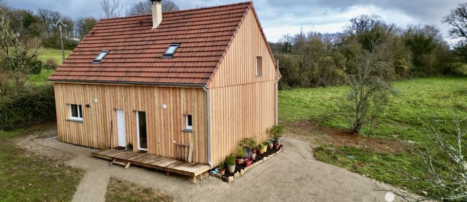 Maison 6 pièces de 110 m² à Bio (46500)