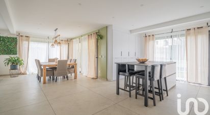 Maison 7 pièces de 184 m² à Meylan (38240)