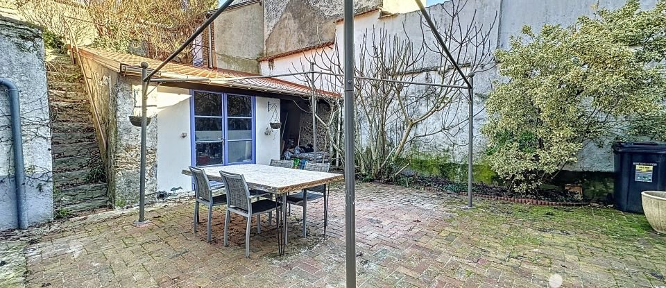 Maison de ville 7 pièces de 185 m² à Gallardon (28320)