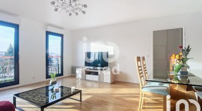 Appartement 4 pièces de 92 m² à Colombes (92700)