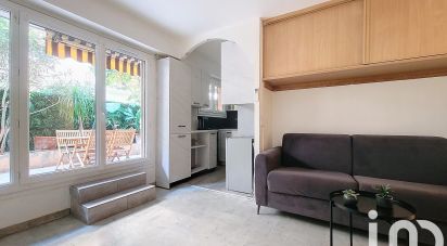 Studio 1 room of 26 m² in Nice (06100)