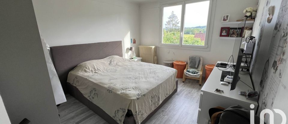 House 4 rooms of 80 m² in Condé-Sainte-Libiaire (77450)