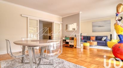 Apartment 5 rooms of 121 m² in Saint-Cloud (92210)