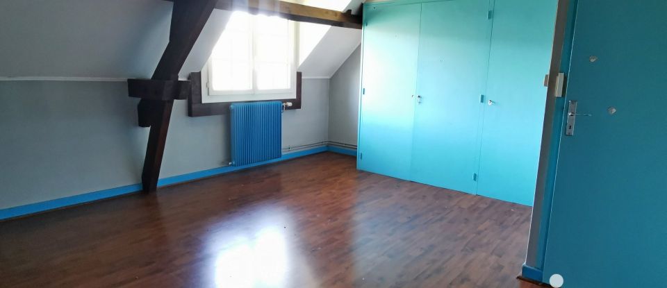 Traditional house 7 rooms of 179 m² in Thenay (36800)