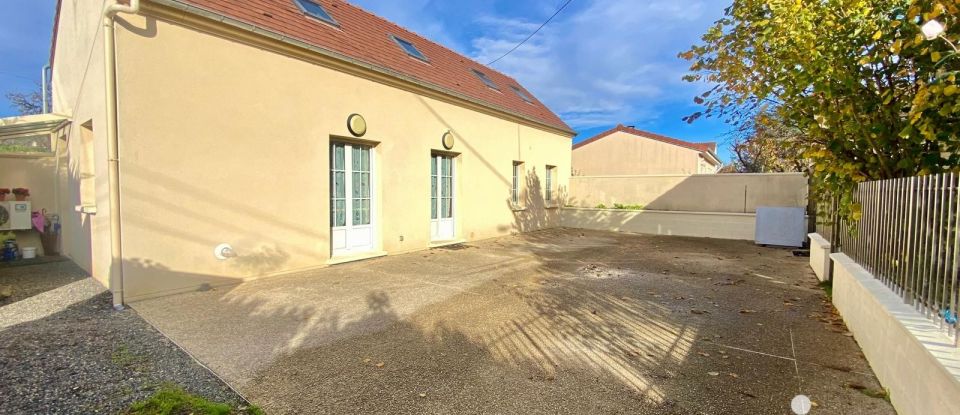 Maison 5 pièces de 110 m² à Andrésy (78570)