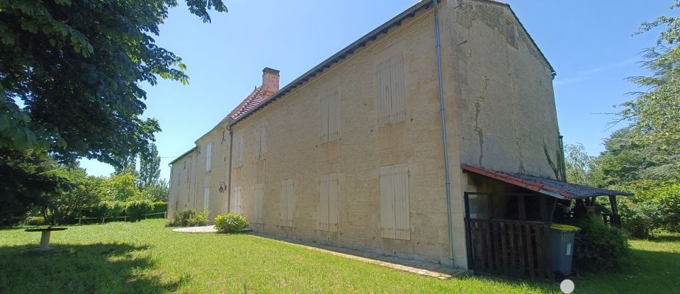 Mansion 5 rooms of 173 m² in Aiffres (79230)