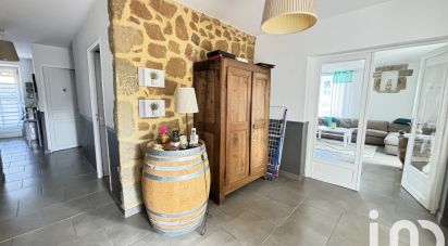 Maison traditionnelle 7 pièces de 170 m² à Saint-Privat (07200)