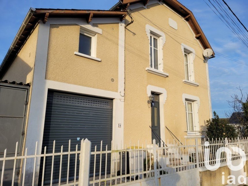 Maison de ville 5 pièces de 122 m² à Parthenay (79200)