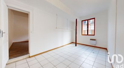 Apartment 2 rooms of 42 m² in Auxerre (89000)