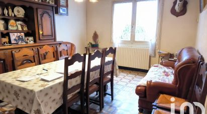 House 5 rooms of 103 m² in Fontenay-le-Comte (85200)