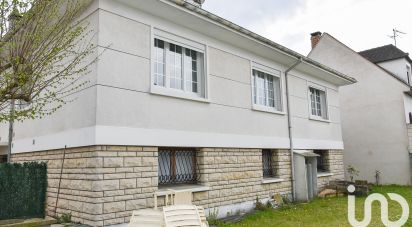 Traditional house 6 rooms of 149 m² in Gagny (93220)