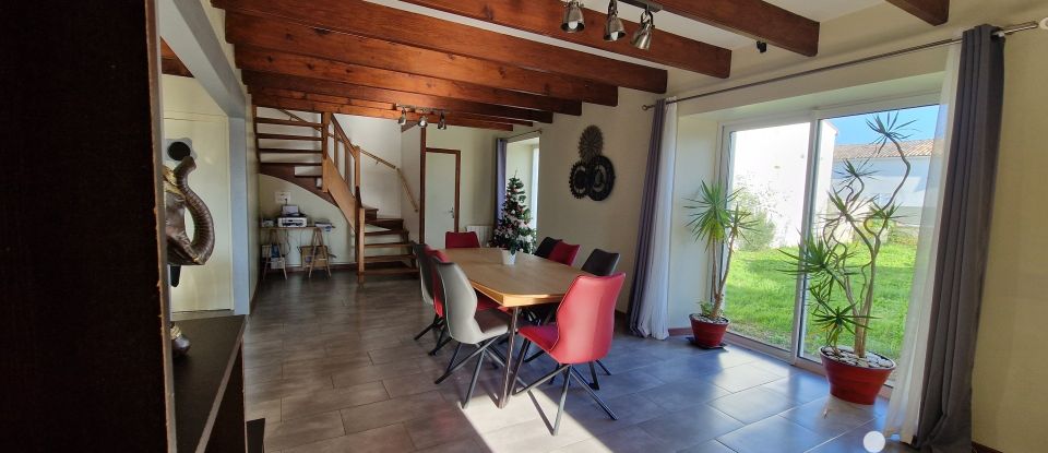 House 4 rooms of 126 m² in Andilly (17230)