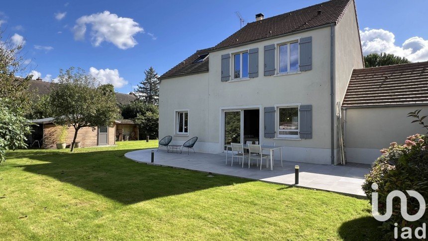 Maison 5 pièces de 140 m² à Liverdy-en-Brie (77220)