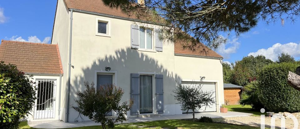 Maison 5 pièces de 140 m² à Liverdy-en-Brie (77220)