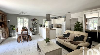 Maison 5 pièces de 95 m² à Sadirac (33670)