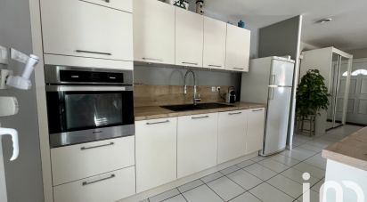 Maison 5 pièces de 95 m² à Sadirac (33670)