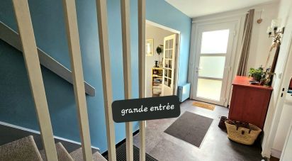 Maison 8 pièces de 185 m² à Saint-Saulve (59880)