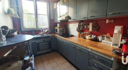 Appartement 3 pièces de 64 m² à Les Ulis (91940)